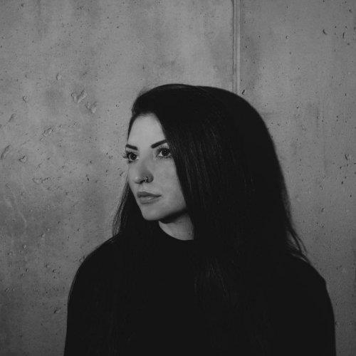 Juliet Fox ADE Time 2017 Chart