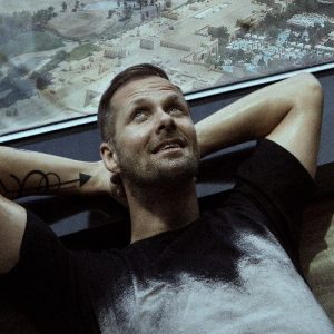 Adam Beyer - No Retreat No Defeat Chart [BEATPORT]